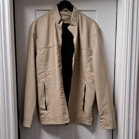 Men's Tan Pleather Jacket - Picture 1 of 2